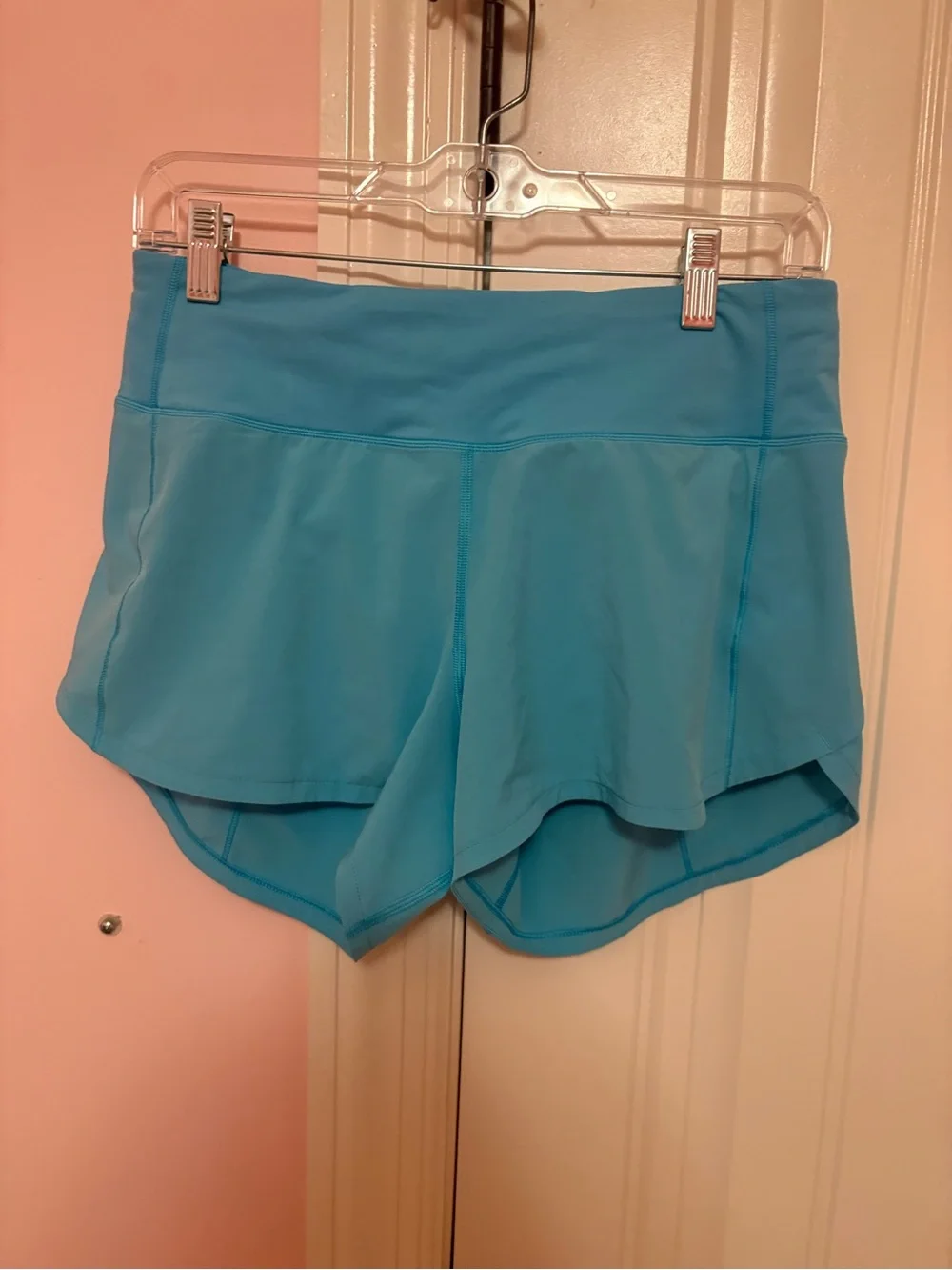 Aqua Lululemon Speed Up Shorts 4”